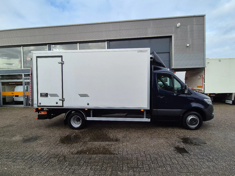 Mercedes-Benz Sprinter 519 CDI/ Kuhlkoffer Carrier -20/ LBW 1000 KG - Kylmäauto: kuva Mercedes-Benz Sprinter 519 CDI/ Kuhlkoffer Carrier -20/ LBW 1000 KG - Kylmäauto Mercedes-Benz Sprinter 519 CDI/ Kuhlkoffer Carrier -20/ LBW 1000 KG - Kylmäauto: kuva Mercedes-Benz Sprinter 519 CDI/ Kuhlkoffer Carrier -20/ LBW 1000 KG - Kylmäauto