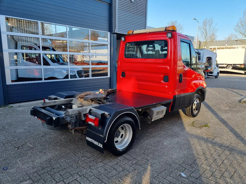 Iveco Daily 50C21 3.0D/ 204 PS/ 8750 KG - Vetopöytäauto: kuva Iveco Daily 50C21 3.0D/ 204 PS/ 8750 KG - Vetopöytäauto Iveco Daily 50C21 3.0D/ 204 PS/ 8750 KG - Vetopöytäauto: kuva Iveco Daily 50C21 3.0D/ 204 PS/ 8750 KG - Vetopöytäauto