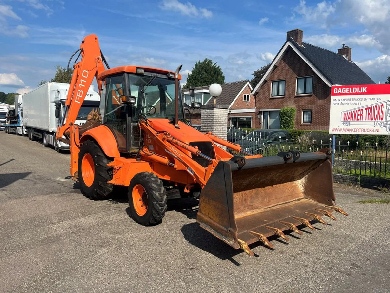 Fiat Hitachi FB 110 New Holland FB110 - Kaivuri-trukki: kuva Fiat Hitachi FB 110 New Holland FB110 - Kaivuri-trukki Fiat Hitachi FB 110 New Holland FB110 - Kaivuri-trukki: kuva Fiat Hitachi FB 110 New Holland FB110 - Kaivuri-trukki