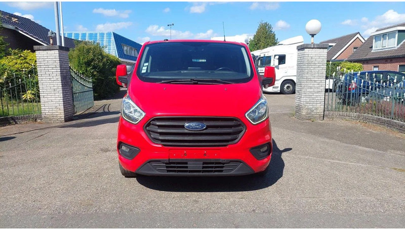 Ford Transit Custom 2.0 130PK - Pieni pakettiauto: kuva Ford Transit Custom 2.0 130PK - Pieni pakettiauto Ford Transit Custom 2.0 130PK - Pieni pakettiauto: kuva Ford Transit Custom 2.0 130PK - Pieni pakettiauto