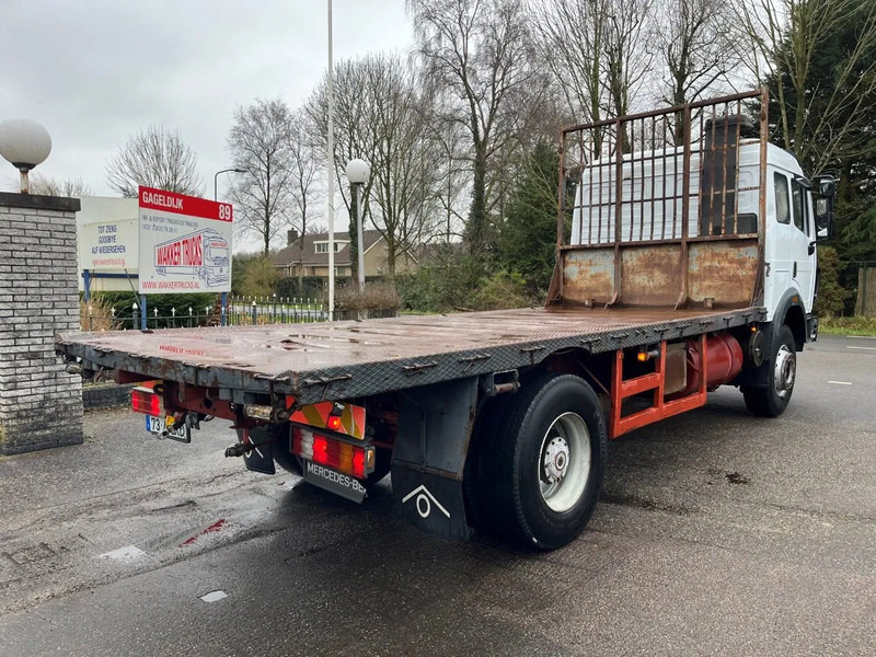 Lava-kuorma-auto Mercedes-Benz SK 1850 V8 MANUAL GEARBOX BIG AXLE FULL STEEL SPRING RETARDER: kuva Lava-kuorma-auto Mercedes-Benz SK 1850 V8 MANUAL GEARBOX BIG AXLE FULL STEEL SPRING RETARDER