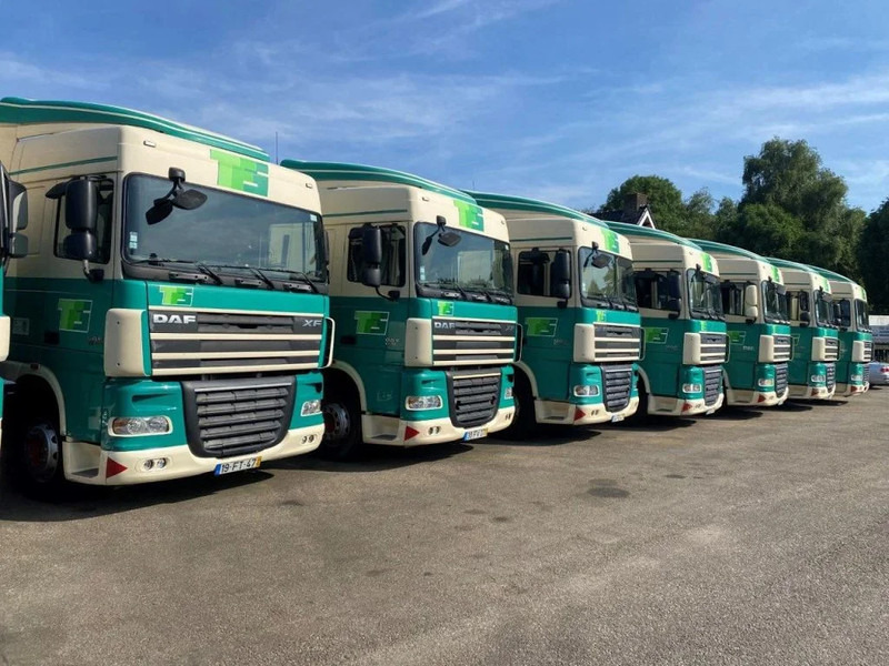DAF XF 105.410 4 PIECES AVAILABLE - Vetopöytäauto: kuva DAF XF 105.410 4 PIECES AVAILABLE - Vetopöytäauto DAF XF 105.410 4 PIECES AVAILABLE - Vetopöytäauto: kuva DAF XF 105.410 4 PIECES AVAILABLE - Vetopöytäauto