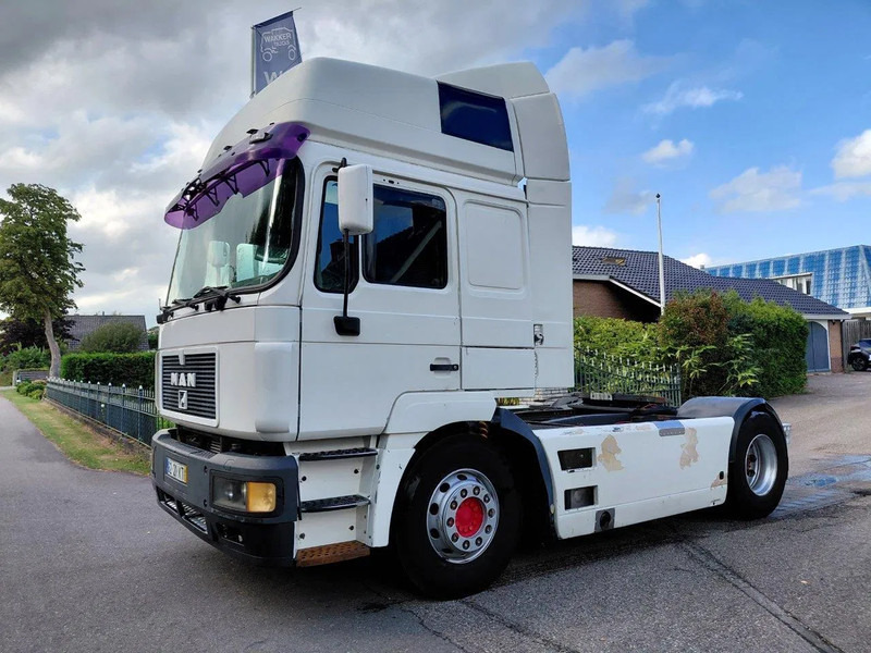 MAN 19.463 F2000 460 HP MANUAL ZF GEARBOX PERFECT CONDITION - Vetopöytäauto: kuva MAN 19.463 F2000 460 HP MANUAL ZF GEARBOX PERFECT CONDITION - Vetopöytäauto MAN 19.463 F2000 460 HP MANUAL ZF GEARBOX PERFECT CONDITION - Vetopöytäauto: kuva MAN 19.463 F2000 460 HP MANUAL ZF GEARBOX PERFECT CONDITION - Vetopöytäauto