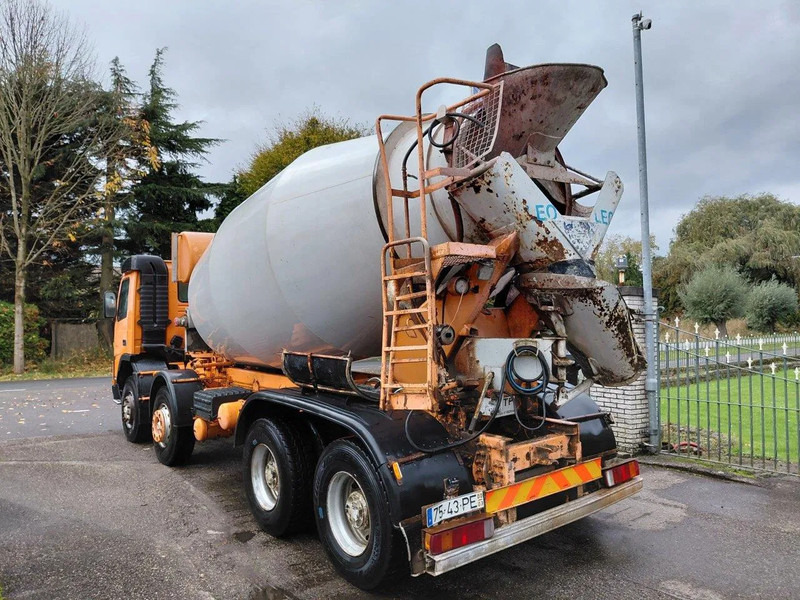 Volvo FM 12 8x4 Mixer Steel - Betoniauto: kuva Volvo FM 12 8x4 Mixer Steel - Betoniauto Volvo FM 12 8x4 Mixer Steel - Betoniauto: kuva Volvo FM 12 8x4 Mixer Steel - Betoniauto