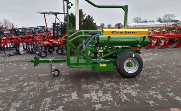 Awid Czyżew Self loading bale wrapper/ Owijarka samozaładowcza - Käärijä: kuva Awid Czyżew Self loading bale wrapper/ Owijarka samozaładowcza - Käärijä Awid Czyżew Self loading bale wrapper/ Owijarka samozaładowcza - Käärijä: kuva Awid Czyżew Self loading bale wrapper/ Owijarka samozaładowcza - Käärijä
