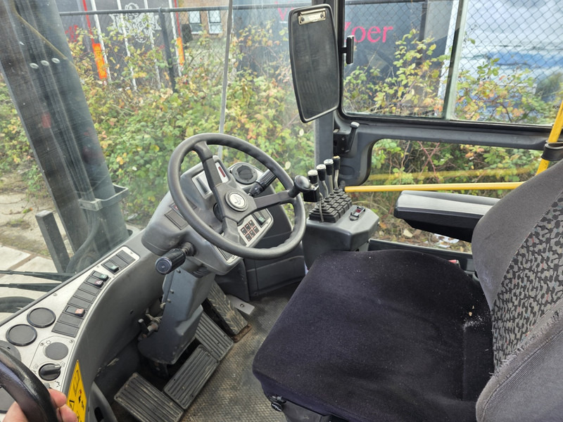 Kalmar DCE 55-6HM diesel heftruck 5.5 tons diesel heftruck - Dieseltrukki: kuva Kalmar DCE 55-6HM diesel heftruck 5.5 tons diesel heftruck - Dieseltrukki Kalmar DCE 55-6HM diesel heftruck 5.5 tons diesel heftruck - Dieseltrukki: kuva Kalmar DCE 55-6HM diesel heftruck 5.5 tons diesel heftruck - Dieseltrukki