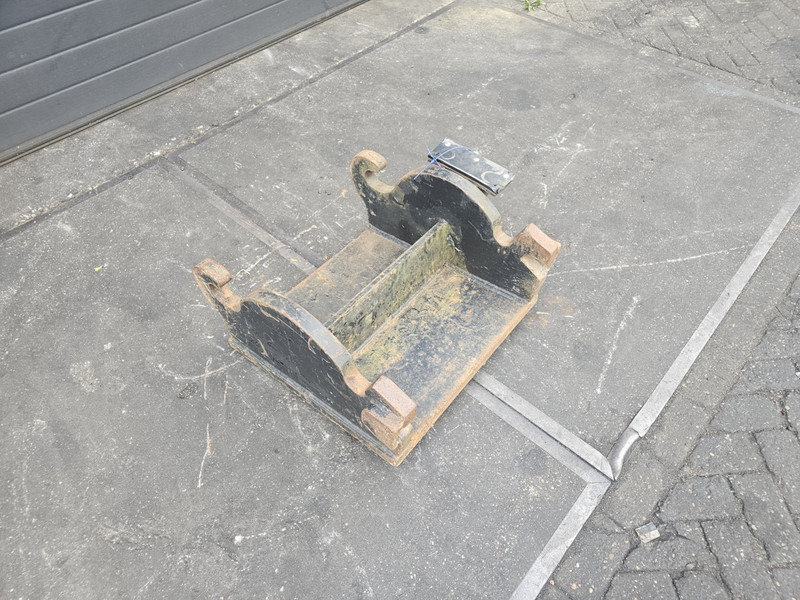 Kopplaat adaptorplate eurosteel cw 30 cw 40 anbau platte cw 30 cw 40 - Pikaliitin - Rakennuskoneet: kuva kopplaat adaptorplate eurosteel cw 30 cw 40 anbau platte cw 30 cw 40 - Pikaliitin - Rakennuskoneet Kopplaat adaptorplate eurosteel cw 30 cw 40 anbau platte cw 30 cw 40 - Pikaliitin - Rakennuskoneet: kuva kopplaat adaptorplate eurosteel cw 30 cw 40 anbau platte cw 30 cw 40 - Pikaliitin - Rakennuskoneet