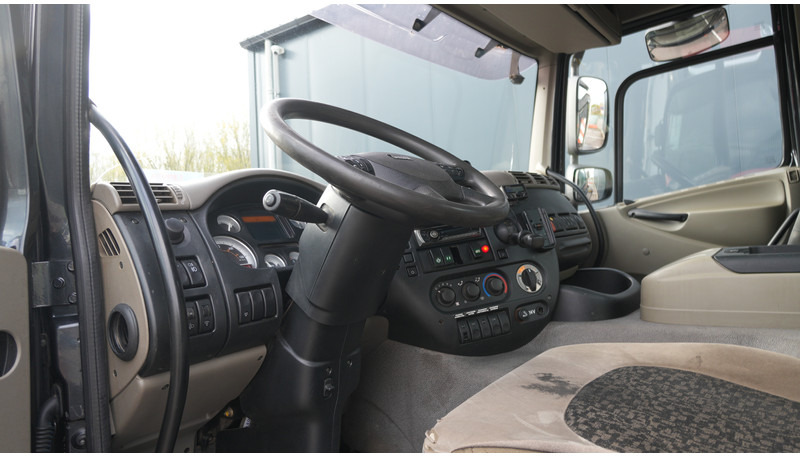 Ginaf X 3335 S 6X6 HOOKARM WITH HIAB 144 DS-3 DUO CRANE 352.000KM - Nosturiauto: kuva Ginaf X 3335 S 6X6 HOOKARM WITH HIAB 144 DS-3 DUO CRANE 352.000KM - Nosturiauto Ginaf X 3335 S 6X6 HOOKARM WITH HIAB 144 DS-3 DUO CRANE 352.000KM - Nosturiauto: kuva Ginaf X 3335 S 6X6 HOOKARM WITH HIAB 144 DS-3 DUO CRANE 352.000KM - Nosturiauto