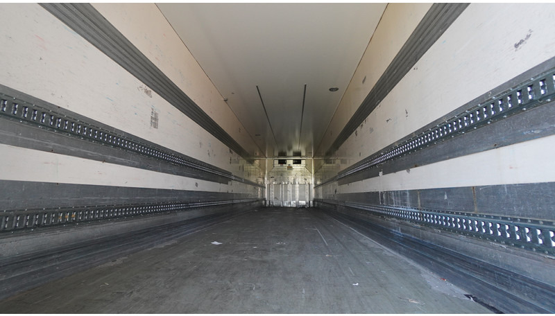 Krone 3 AXLE FRIGO TRAILER - Refrigeraattori puoliperävaunu: kuva Krone 3 AXLE FRIGO TRAILER - Refrigeraattori puoliperävaunu Krone 3 AXLE FRIGO TRAILER - Refrigeraattori puoliperävaunu: kuva Krone 3 AXLE FRIGO TRAILER - Refrigeraattori puoliperävaunu