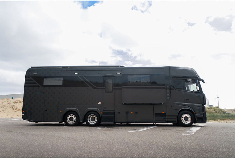 Mercedes-Benz ACTROS 2651 6X2 STX CAMPER POP-OUT MOTORHOME - Matkailuauto: kuva Mercedes-Benz ACTROS 2651 6X2 STX CAMPER POP-OUT MOTORHOME - Matkailuauto Mercedes-Benz ACTROS 2651 6X2 STX CAMPER POP-OUT MOTORHOME - Matkailuauto: kuva Mercedes-Benz ACTROS 2651 6X2 STX CAMPER POP-OUT MOTORHOME - Matkailuauto