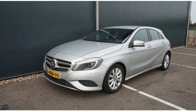 Mercedes-Benz A-Klasse A180 CDI EURO 5 - Minibussi, Pikkubussi: kuva Mercedes-Benz A-Klasse A180 CDI EURO 5 - Minibussi, Pikkubussi Mercedes-Benz A-Klasse A180 CDI EURO 5 - Minibussi, Pikkubussi: kuva Mercedes-Benz A-Klasse A180 CDI EURO 5 - Minibussi, Pikkubussi