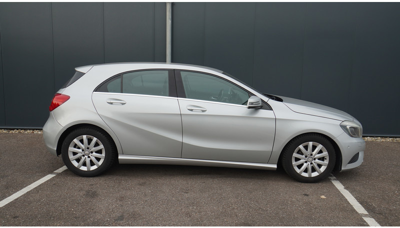 Mercedes-Benz A180CDI EURO 5 - Minibussi, Pikkubussi: kuva Mercedes-Benz A180CDI EURO 5 - Minibussi, Pikkubussi Mercedes-Benz A180CDI EURO 5 - Minibussi, Pikkubussi: kuva Mercedes-Benz A180CDI EURO 5 - Minibussi, Pikkubussi