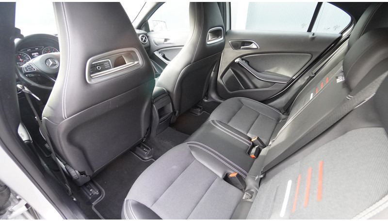 Mercedes-Benz A180d EURO6 - Minibussi, Pikkubussi: kuva Mercedes-Benz A180d EURO6 - Minibussi, Pikkubussi Mercedes-Benz A180d EURO6 - Minibussi, Pikkubussi: kuva Mercedes-Benz A180d EURO6 - Minibussi, Pikkubussi