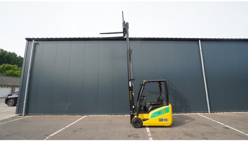 Eurotrac FE18-S 1.8 TON TRIPLEX 3-STAGE NEW FORKLIFT - Rakennuskoneet: kuva Eurotrac FE18-S 1.8 TON TRIPLEX 3-STAGE NEW FORKLIFT - Rakennuskoneet Eurotrac FE18-S 1.8 TON TRIPLEX 3-STAGE NEW FORKLIFT - Rakennuskoneet: kuva Eurotrac FE18-S 1.8 TON TRIPLEX 3-STAGE NEW FORKLIFT - Rakennuskoneet