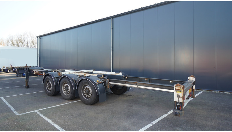 Renders 3 AXLE EXTENDABLE CONTAINER TRANSPORT TRAILER - Konttialus/ Vaihtokuormatilat puoliperävaunu: kuva Renders 3 AXLE EXTENDABLE CONTAINER TRANSPORT TRAILER - Konttialus/ Vaihtokuormatilat puoliperävaunu Renders 3 AXLE EXTENDABLE CONTAINER TRANSPORT TRAILER - Konttialus/ Vaihtokuormatilat puoliperävaunu: kuva Renders 3 AXLE EXTENDABLE CONTAINER TRANSPORT TRAILER - Konttialus/ Vaihtokuormatilat puoliperävaunu