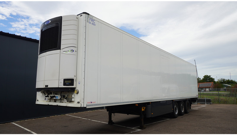 Schmitz Cargobull 3 AXLE FRIGO TRAILER - Refrigeraattori puoliperävaunu: kuva Schmitz Cargobull 3 AXLE FRIGO TRAILER - Refrigeraattori puoliperävaunu Schmitz Cargobull 3 AXLE FRIGO TRAILER - Refrigeraattori puoliperävaunu: kuva Schmitz Cargobull 3 AXLE FRIGO TRAILER - Refrigeraattori puoliperävaunu