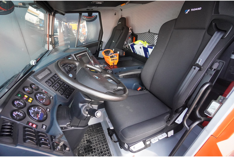 Leasing Tadano-Faun ATF60G-3 6X6X6 WITH JIB Tadano-Faun ATF60G-3 6X6X6 WITH JIB: kuva Leasing Tadano-Faun ATF60G-3 6X6X6 WITH JIB Tadano-Faun ATF60G-3 6X6X6 WITH JIB Leasing Tadano-Faun ATF60G-3 6X6X6 WITH JIB Tadano-Faun ATF60G-3 6X6X6 WITH JIB: kuva Leasing Tadano-Faun ATF60G-3 6X6X6 WITH JIB Tadano-Faun ATF60G-3 6X6X6 WITH JIB