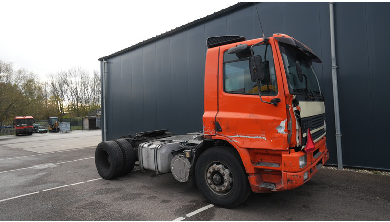DAF CF 75/280 MANUAL GEARBOX 706.000KM - Vetopöytäauto: kuva DAF CF 75/280 MANUAL GEARBOX 706.000KM - Vetopöytäauto DAF CF 75/280 MANUAL GEARBOX 706.000KM - Vetopöytäauto: kuva DAF CF 75/280 MANUAL GEARBOX 706.000KM - Vetopöytäauto