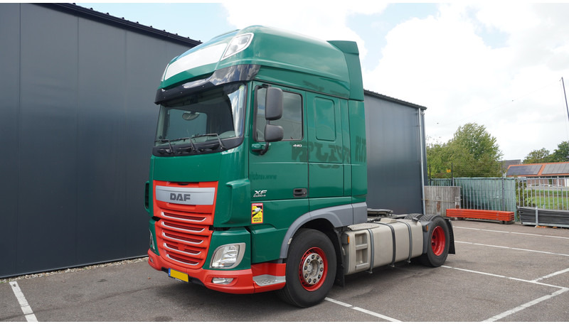 DAF XF 440 SSC EURO 6 823.000 KM - Vetopöytäauto: kuva DAF XF 440 SSC EURO 6 823.000 KM - Vetopöytäauto DAF XF 440 SSC EURO 6 823.000 KM - Vetopöytäauto: kuva DAF XF 440 SSC EURO 6 823.000 KM - Vetopöytäauto