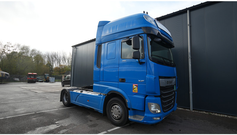 DAF XF 480 SSC EURO 6 849.000KM - Vetopöytäauto: kuva DAF XF 480 SSC EURO 6 849.000KM - Vetopöytäauto DAF XF 480 SSC EURO 6 849.000KM - Vetopöytäauto: kuva DAF XF 480 SSC EURO 6 849.000KM - Vetopöytäauto
