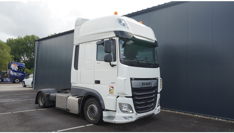 DAF XF 480 SSC MEGA EURO 6 886.000KM - Vetopöytäauto: kuva DAF XF 480 SSC MEGA EURO 6 886.000KM - Vetopöytäauto DAF XF 480 SSC MEGA EURO 6 886.000KM - Vetopöytäauto: kuva DAF XF 480 SSC MEGA EURO 6 886.000KM - Vetopöytäauto
