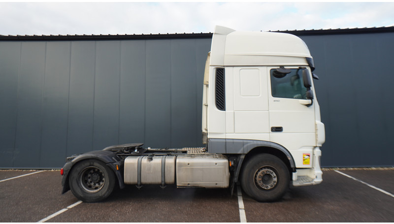 DAF XF510 FT SSC EURO 6 ENGINE PROBLEM - Vetopöytäauto: kuva DAF XF510 FT SSC EURO 6 ENGINE PROBLEM - Vetopöytäauto DAF XF510 FT SSC EURO 6 ENGINE PROBLEM - Vetopöytäauto: kuva DAF XF510 FT SSC EURO 6 ENGINE PROBLEM - Vetopöytäauto