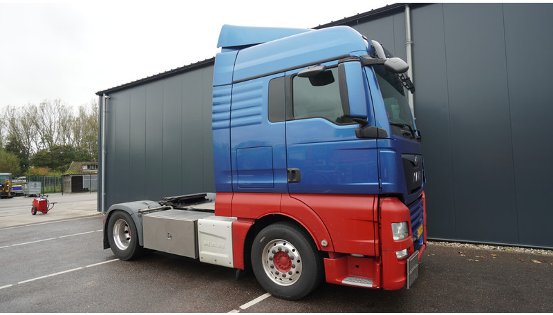 MAN TGX 18.420 ADR 664.400KM - Vetopöytäauto: kuva MAN TGX 18.420 ADR 664.400KM - Vetopöytäauto MAN TGX 18.420 ADR 664.400KM - Vetopöytäauto: kuva MAN TGX 18.420 ADR 664.400KM - Vetopöytäauto