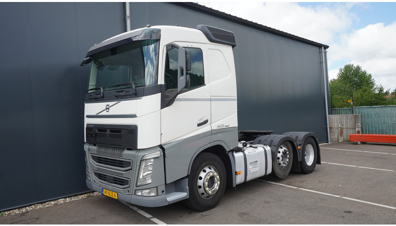 Volvo FH 420 6X2 ADR 796.000KM - Vetopöytäauto: kuva Volvo FH 420 6X2 ADR 796.000KM - Vetopöytäauto Volvo FH 420 6X2 ADR 796.000KM - Vetopöytäauto: kuva Volvo FH 420 6X2 ADR 796.000KM - Vetopöytäauto