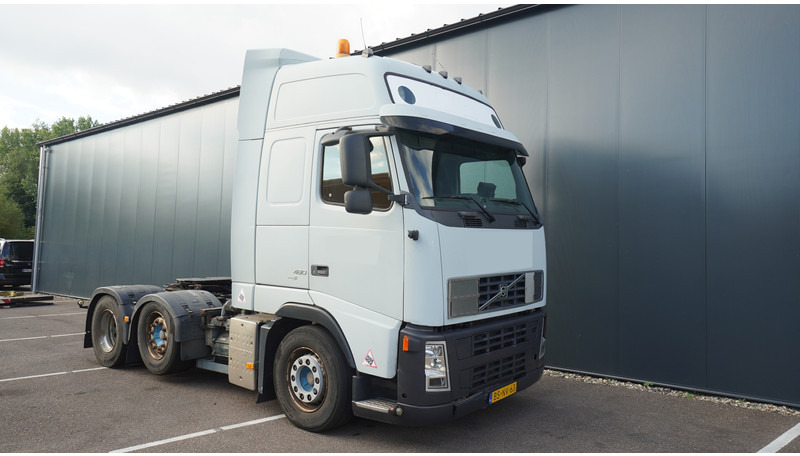 Volvo FH 480 6X2 ADR EURO 5 COMPRESSOR PUMP - Vetopöytäauto: kuva Volvo FH 480 6X2 ADR EURO 5 COMPRESSOR PUMP - Vetopöytäauto Volvo FH 480 6X2 ADR EURO 5 COMPRESSOR PUMP - Vetopöytäauto: kuva Volvo FH 480 6X2 ADR EURO 5 COMPRESSOR PUMP - Vetopöytäauto