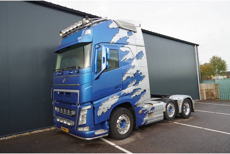 Volvo FH 540 6X2 GLOBETROTTER XL 455.000KM - Vetopöytäauto: kuva Volvo FH 540 6X2 GLOBETROTTER XL 455.000KM - Vetopöytäauto Volvo FH 540 6X2 GLOBETROTTER XL 455.000KM - Vetopöytäauto: kuva Volvo FH 540 6X2 GLOBETROTTER XL 455.000KM - Vetopöytäauto