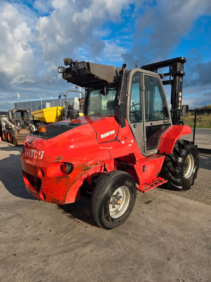 Manitou M50-2H - Dieseltrukki: kuva Manitou M50-2H - Dieseltrukki Manitou M50-2H - Dieseltrukki: kuva Manitou M50-2H - Dieseltrukki