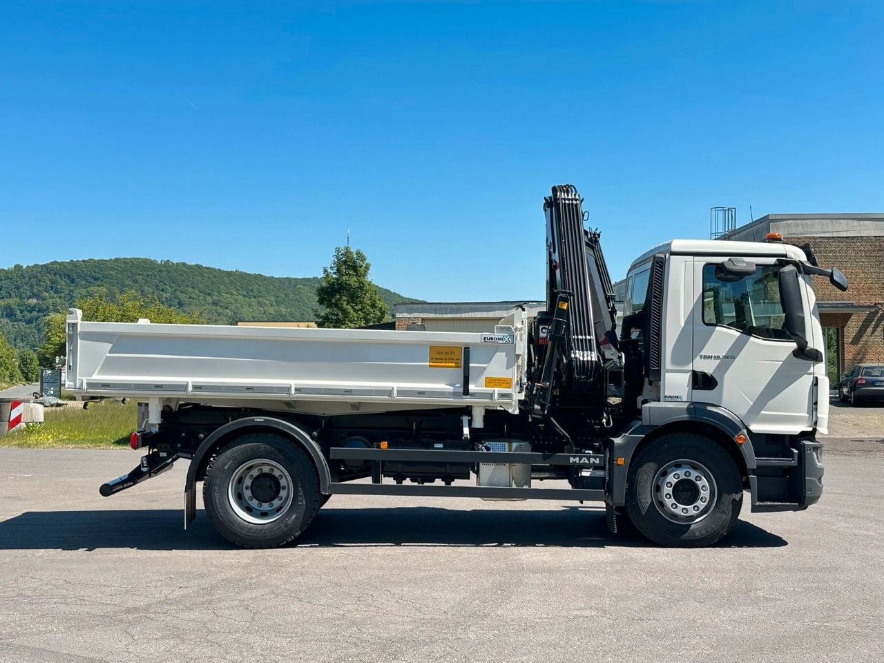 Kippiauto kuorma-auto, Nosturiauto MAN TGM 18.320 4x2 Euro6e  Hiab X-HiDuo 138DS-4: kuva Kippiauto kuorma-auto, Nosturiauto MAN TGM 18.320 4x2 Euro6e  Hiab X-HiDuo 138DS-4