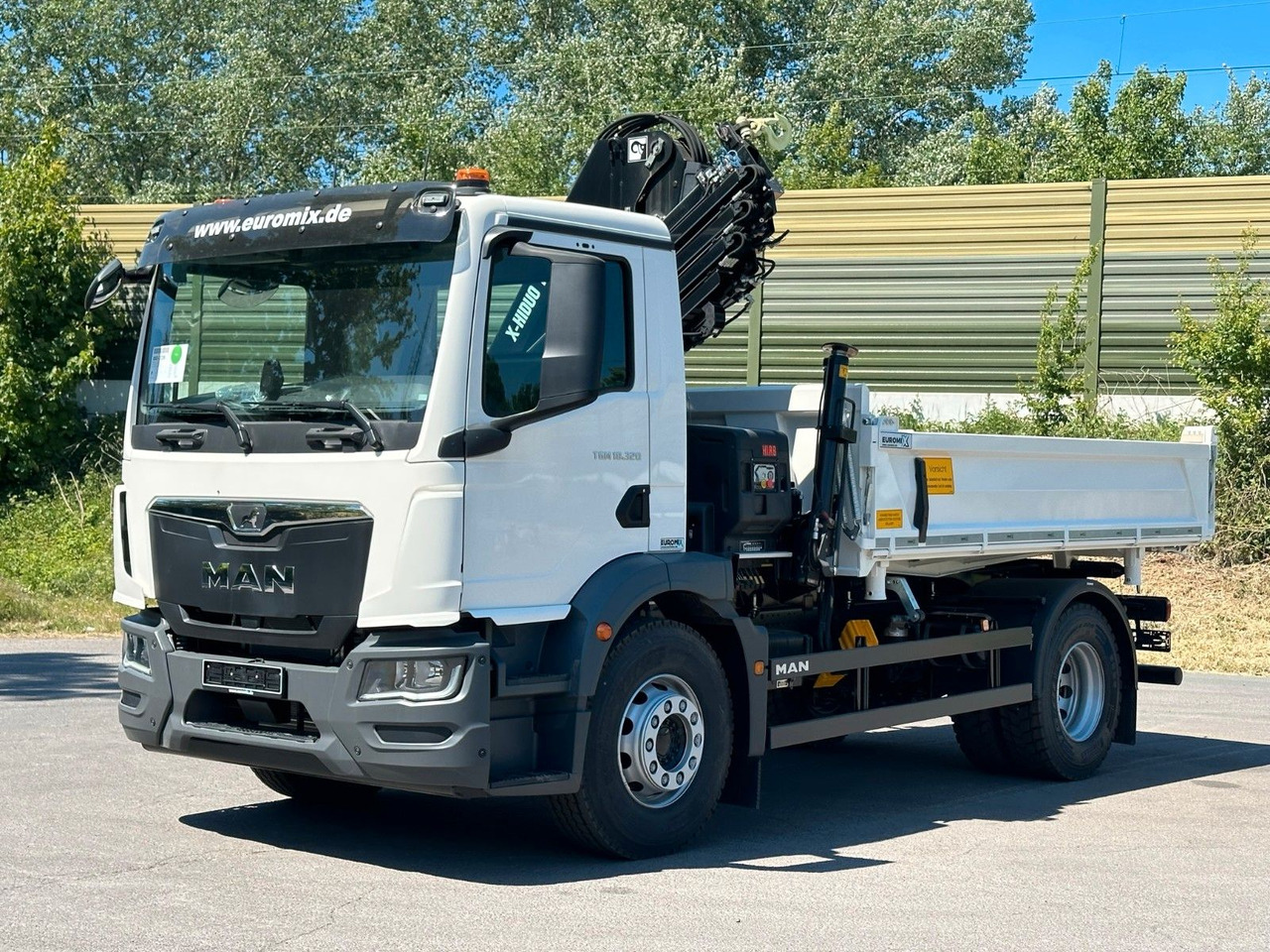 MAN TGM 18.320 4x2 Euro6e Hiab X-HiDuo 138DS-4 - Kippiauto kuorma-auto, Nosturiauto: kuva MAN TGM 18.320 4x2 Euro6e Hiab X-HiDuo 138DS-4 - Kippiauto kuorma-auto, Nosturiauto MAN TGM 18.320 4x2 Euro6e Hiab X-HiDuo 138DS-4 - Kippiauto kuorma-auto, Nosturiauto: kuva MAN TGM 18.320 4x2 Euro6e Hiab X-HiDuo 138DS-4 - Kippiauto kuorma-auto, Nosturiauto