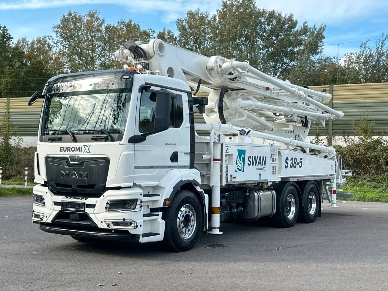 MAN TGS 26.510 6x4 SWAN TSP 38-5 160RZ ( 38m ) - Betoniauto: kuva MAN TGS 26.510 6x4 SWAN TSP 38-5 160RZ ( 38m ) - Betoniauto MAN TGS 26.510 6x4 SWAN TSP 38-5 160RZ ( 38m ) - Betoniauto: kuva MAN TGS 26.510 6x4 SWAN TSP 38-5 160RZ ( 38m ) - Betoniauto