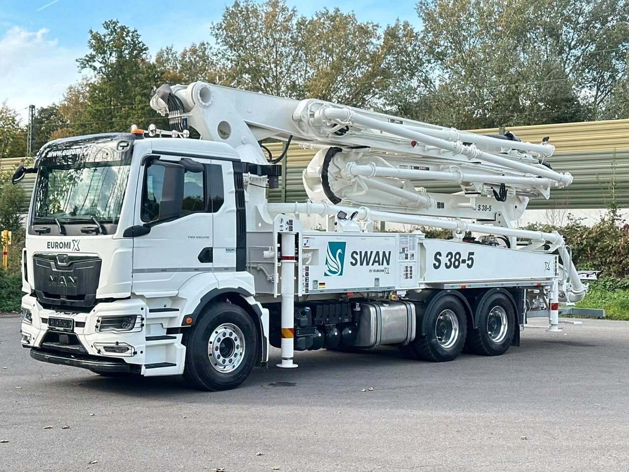 MAN TGS 26.510 6x4 SWAN TSP 38-5 160RZ ( 38m ) - Betonipumppuauto: kuva MAN TGS 26.510 6x4 SWAN TSP 38-5 160RZ ( 38m ) - Betonipumppuauto MAN TGS 26.510 6x4 SWAN TSP 38-5 160RZ ( 38m ) - Betonipumppuauto: kuva MAN TGS 26.510 6x4 SWAN TSP 38-5 160RZ ( 38m ) - Betonipumppuauto