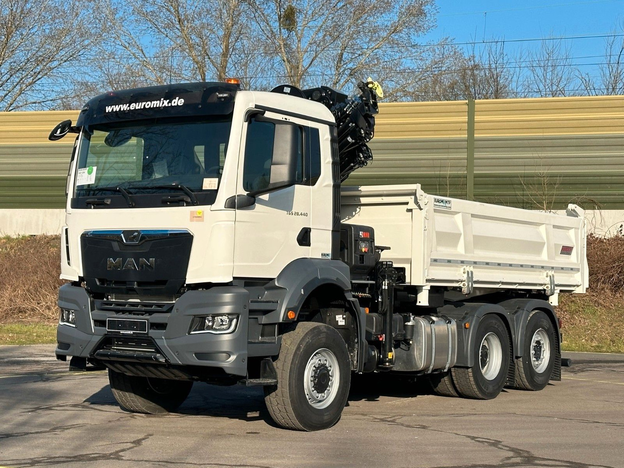 MAN TGS 28.440 6x4-4/3-Seiten- Kipper / Hiab 228-6 - Kippiauto kuorma-auto, Nosturiauto: kuva MAN TGS 28.440 6x4-4/3-Seiten- Kipper / Hiab 228-6 - Kippiauto kuorma-auto, Nosturiauto MAN TGS 28.440 6x4-4/3-Seiten- Kipper / Hiab 228-6 - Kippiauto kuorma-auto, Nosturiauto: kuva MAN TGS 28.440 6x4-4/3-Seiten- Kipper / Hiab 228-6 - Kippiauto kuorma-auto, Nosturiauto