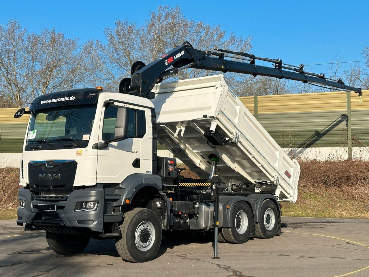 MAN TGS 28.440 6x4-4/3-Seiten- Kipper / Hiab 228-6 - Kippiauto kuorma-auto, Nosturiauto: kuva MAN TGS 28.440 6x4-4/3-Seiten- Kipper / Hiab 228-6 - Kippiauto kuorma-auto, Nosturiauto MAN TGS 28.440 6x4-4/3-Seiten- Kipper / Hiab 228-6 - Kippiauto kuorma-auto, Nosturiauto: kuva MAN TGS 28.440 6x4-4/3-Seiten- Kipper / Hiab 228-6 - Kippiauto kuorma-auto, Nosturiauto