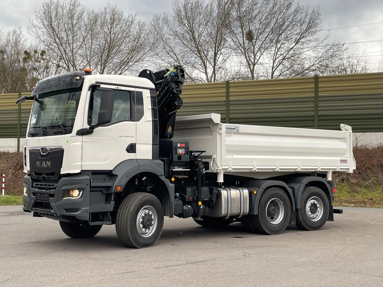 MAN TGS 28.440 6x4-4/3-Seiten- Kipper / Hiab 228-6 - Kippiauto kuorma-auto, Nosturiauto: kuva MAN TGS 28.440 6x4-4/3-Seiten- Kipper / Hiab 228-6 - Kippiauto kuorma-auto, Nosturiauto MAN TGS 28.440 6x4-4/3-Seiten- Kipper / Hiab 228-6 - Kippiauto kuorma-auto, Nosturiauto: kuva MAN TGS 28.440 6x4-4/3-Seiten- Kipper / Hiab 228-6 - Kippiauto kuorma-auto, Nosturiauto