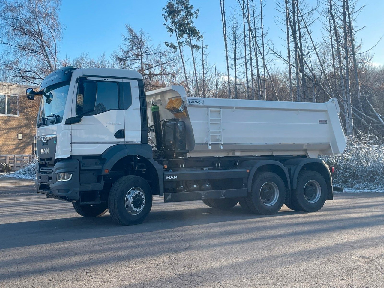 MAN TGS 33.440 6x6 /Euro6e Mulden-Kipper EuromixMTP - Kippiauto kuorma-auto: kuva MAN TGS 33.440 6x6 /Euro6e Mulden-Kipper EuromixMTP - Kippiauto kuorma-auto MAN TGS 33.440 6x6 /Euro6e Mulden-Kipper EuromixMTP - Kippiauto kuorma-auto: kuva MAN TGS 33.440 6x6 /Euro6e Mulden-Kipper EuromixMTP - Kippiauto kuorma-auto