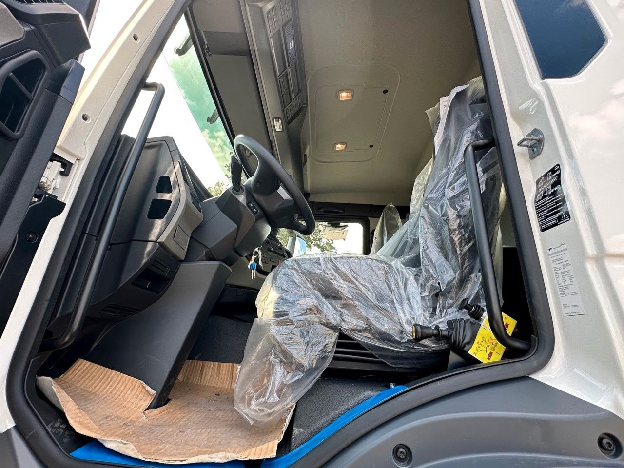 MAN TGS 35.470 BB 8X4 3-Seiten-Kipper EuromixMTP - Kippiauto kuorma-auto: kuva MAN TGS 35.470 BB 8X4 3-Seiten-Kipper EuromixMTP - Kippiauto kuorma-auto MAN TGS 35.470 BB 8X4 3-Seiten-Kipper EuromixMTP - Kippiauto kuorma-auto: kuva MAN TGS 35.470 BB 8X4 3-Seiten-Kipper EuromixMTP - Kippiauto kuorma-auto