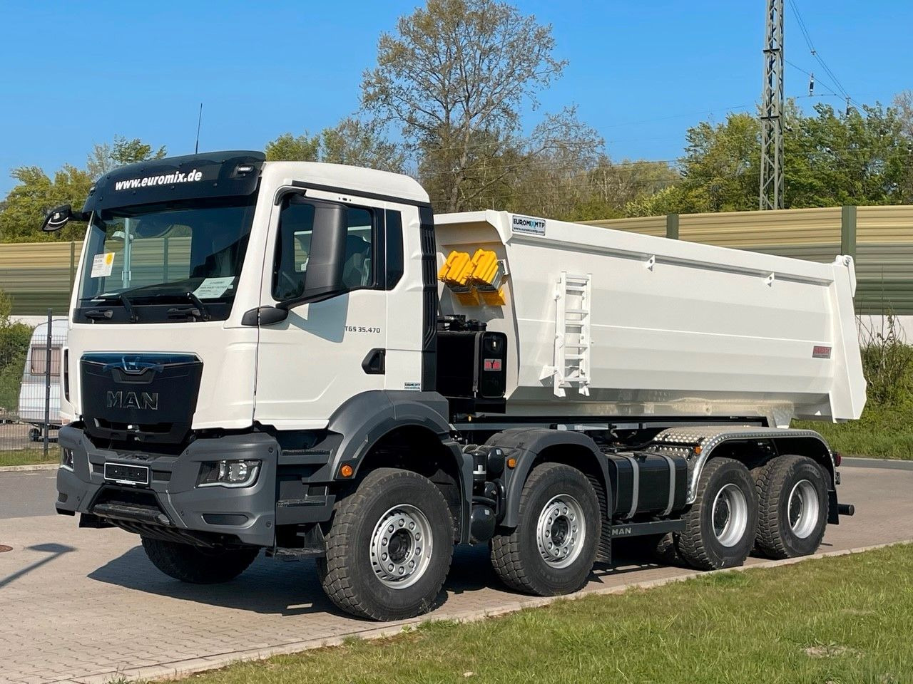 MAN TGS 35.470 BB 8X4 Mulden Kipper 10X Vorhanden - Kippiauto kuorma-auto: kuva MAN TGS 35.470 BB 8X4 Mulden Kipper 10X Vorhanden - Kippiauto kuorma-auto MAN TGS 35.470 BB 8X4 Mulden Kipper 10X Vorhanden - Kippiauto kuorma-auto: kuva MAN TGS 35.470 BB 8X4 Mulden Kipper 10X Vorhanden - Kippiauto kuorma-auto