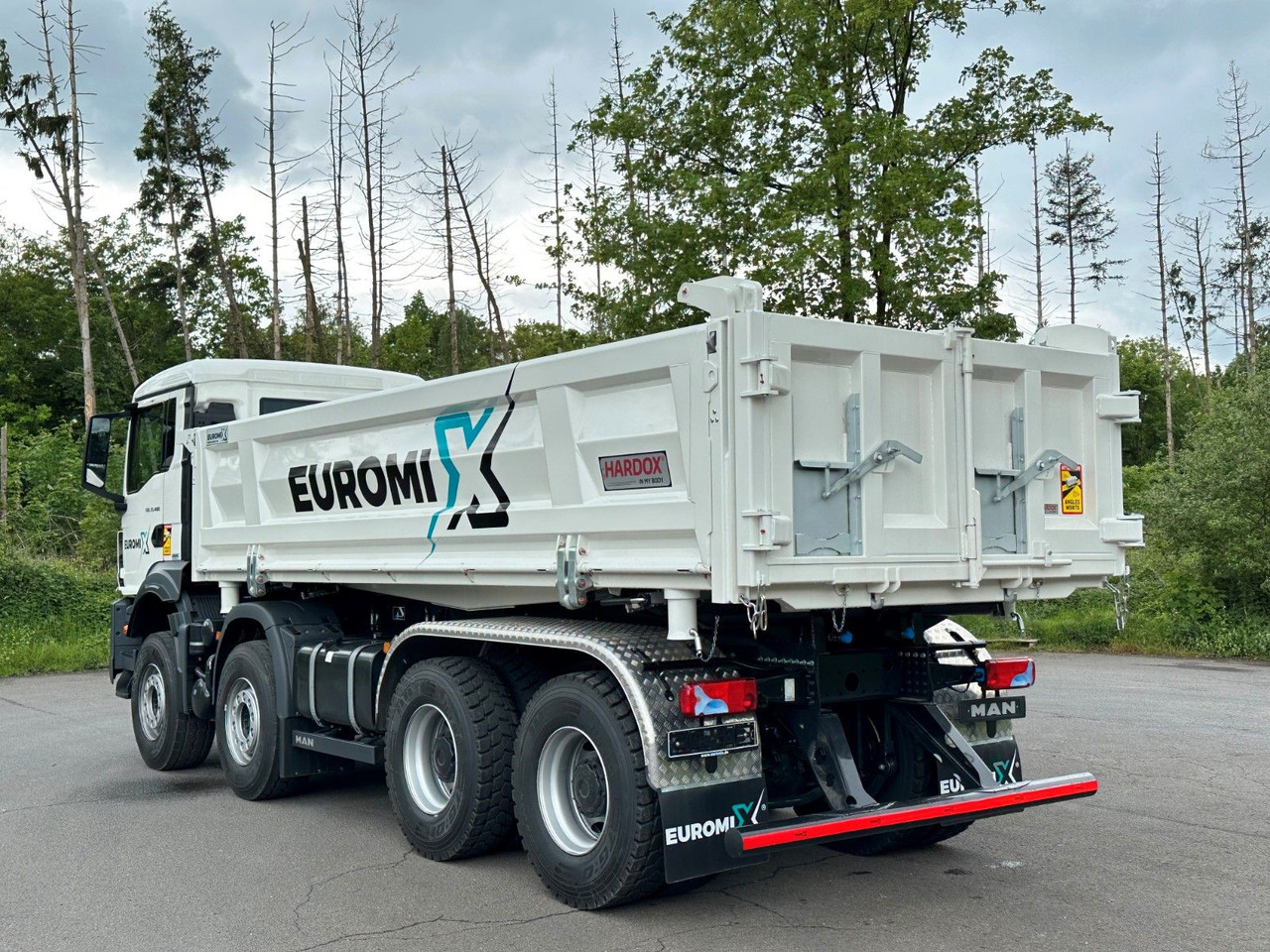 MAN TGS 35.480 8x4 EuromixMTP 2-Seiten-Kipper - Kippiauto kuorma-auto: kuva MAN TGS 35.480 8x4 EuromixMTP 2-Seiten-Kipper - Kippiauto kuorma-auto MAN TGS 35.480 8x4 EuromixMTP 2-Seiten-Kipper - Kippiauto kuorma-auto: kuva MAN TGS 35.480 8x4 EuromixMTP 2-Seiten-Kipper - Kippiauto kuorma-auto