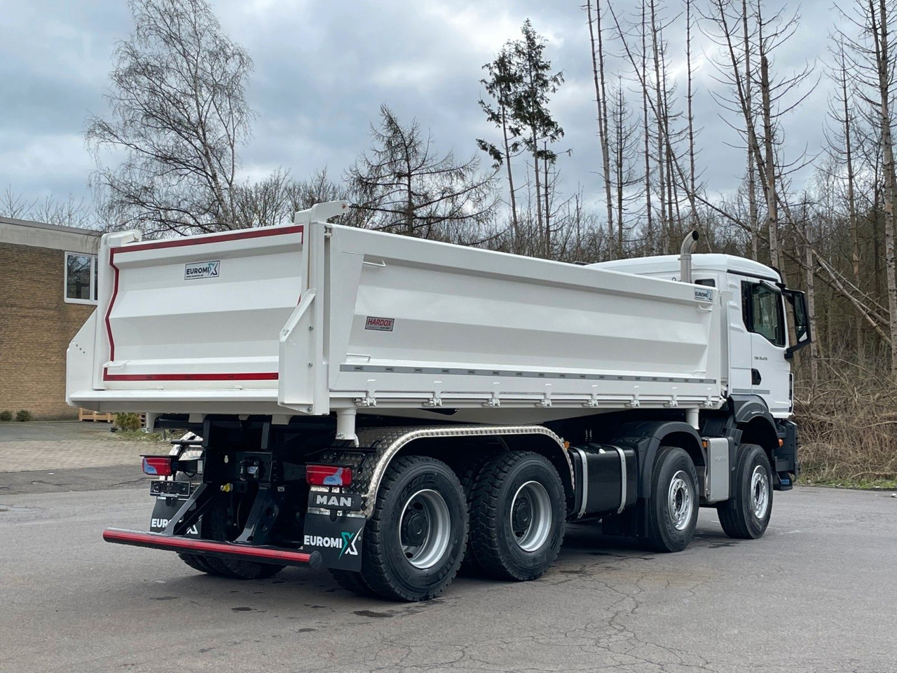 MAN TGS 35.520 8x4 EuromixMTP 3-Seiten-Kipper - Kippiauto kuorma-auto: kuva MAN TGS 35.520 8x4 EuromixMTP 3-Seiten-Kipper - Kippiauto kuorma-auto MAN TGS 35.520 8x4 EuromixMTP 3-Seiten-Kipper - Kippiauto kuorma-auto: kuva MAN TGS 35.520 8x4 EuromixMTP 3-Seiten-Kipper - Kippiauto kuorma-auto