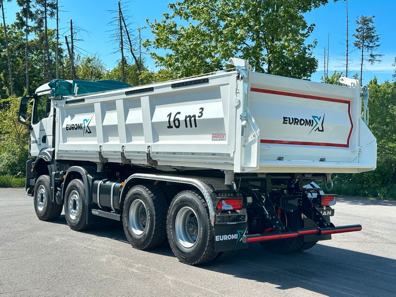 MAN TGS 35.520 8x4 EuromixMTP 3-Seiten-Kipper - Kippiauto kuorma-auto: kuva MAN TGS 35.520 8x4 EuromixMTP 3-Seiten-Kipper - Kippiauto kuorma-auto MAN TGS 35.520 8x4 EuromixMTP 3-Seiten-Kipper - Kippiauto kuorma-auto: kuva MAN TGS 35.520 8x4 EuromixMTP 3-Seiten-Kipper - Kippiauto kuorma-auto