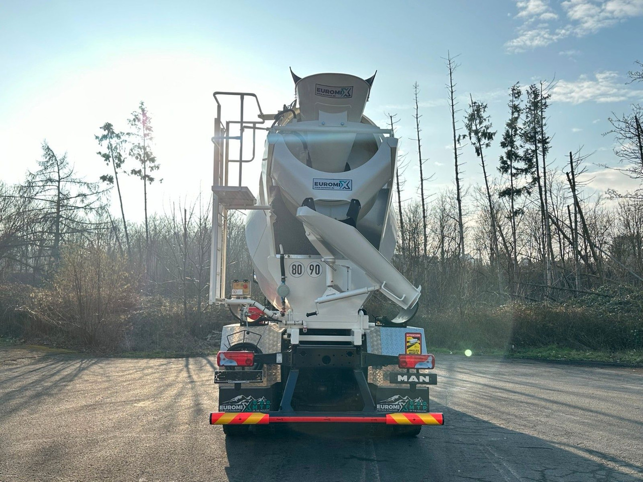 MAN TGS 37.480 8x4 EuromixMTP EM 10 L - Betoniauto: kuva MAN TGS 37.480 8x4 EuromixMTP EM 10 L - Betoniauto MAN TGS 37.480 8x4 EuromixMTP EM 10 L - Betoniauto: kuva MAN TGS 37.480 8x4 EuromixMTP EM 10 L - Betoniauto