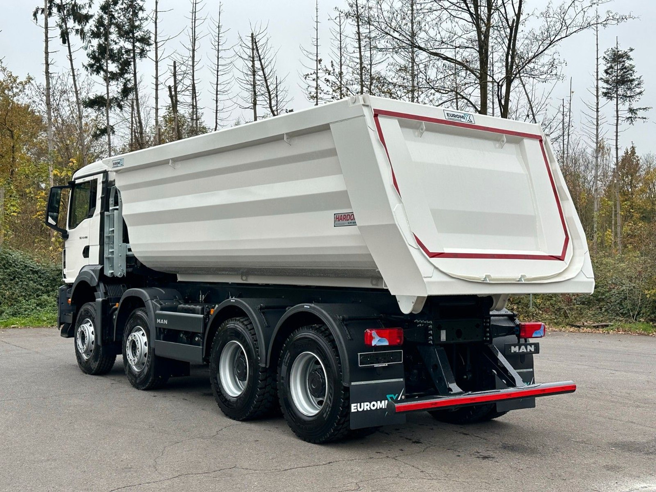MAN TGS 41.400 8x4 / EUROMIX MTP 20m³/ EURO2 Kipper - Kippiauto kuorma-auto: kuva MAN TGS 41.400 8x4 / EUROMIX MTP 20m³/ EURO2 Kipper - Kippiauto kuorma-auto MAN TGS 41.400 8x4 / EUROMIX MTP 20m³/ EURO2 Kipper - Kippiauto kuorma-auto: kuva MAN TGS 41.400 8x4 / EUROMIX MTP 20m³/ EURO2 Kipper - Kippiauto kuorma-auto