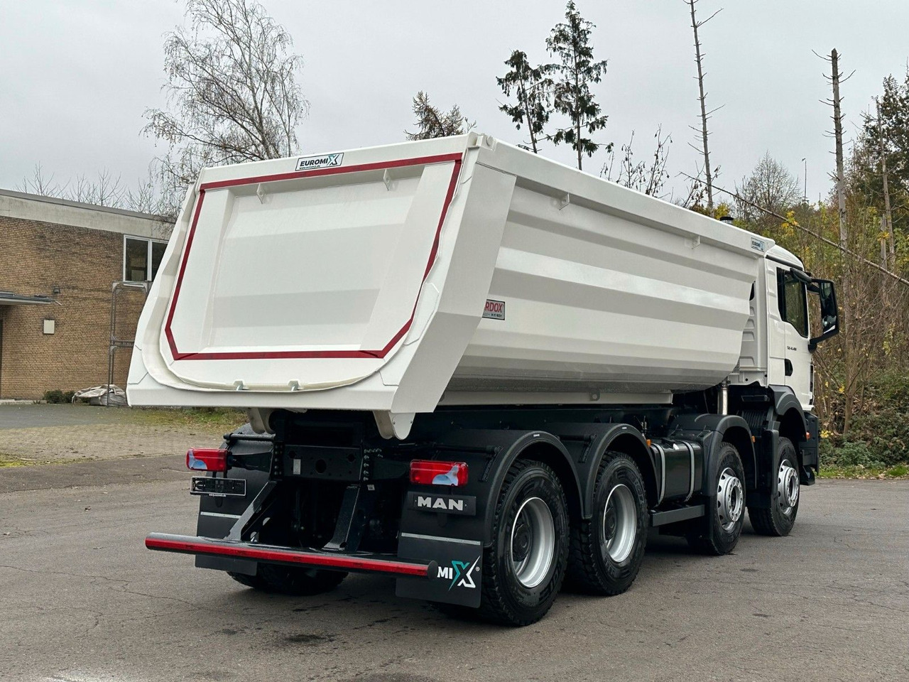 MAN TGS 41.400 8x4 / EUROMIX MTP 20m³/ EURO2 Kipper - Kippiauto kuorma-auto: kuva MAN TGS 41.400 8x4 / EUROMIX MTP 20m³/ EURO2 Kipper - Kippiauto kuorma-auto MAN TGS 41.400 8x4 / EUROMIX MTP 20m³/ EURO2 Kipper - Kippiauto kuorma-auto: kuva MAN TGS 41.400 8x4 / EUROMIX MTP 20m³/ EURO2 Kipper - Kippiauto kuorma-auto