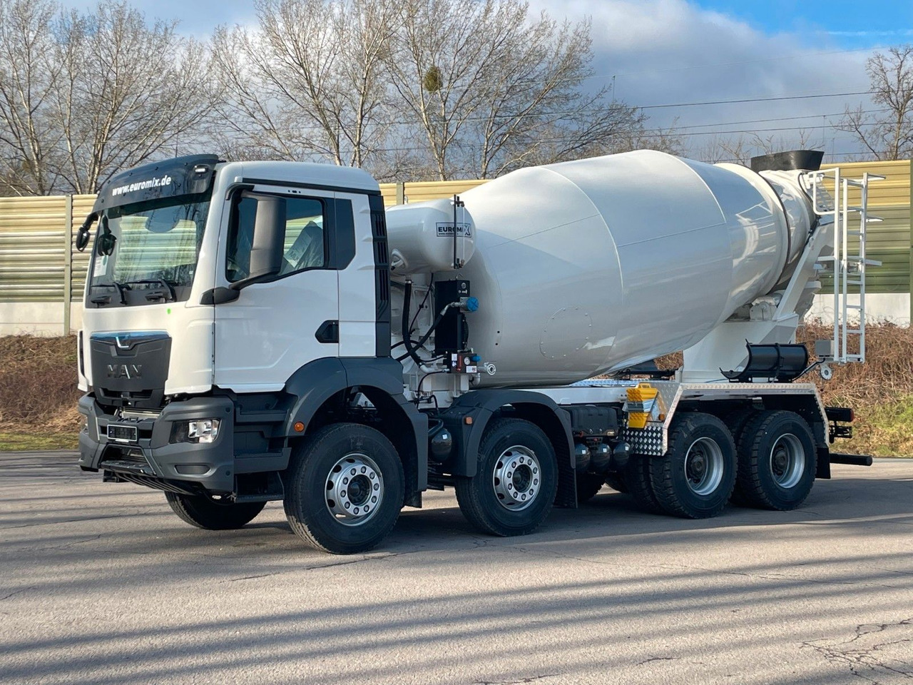 MAN TGS 41.400 8x4 / EuromixMTP EM 10m³ R/ EURO 5 - Betoniauto: kuva MAN TGS 41.400 8x4 / EuromixMTP EM 10m³ R/ EURO 5 - Betoniauto MAN TGS 41.400 8x4 / EuromixMTP EM 10m³ R/ EURO 5 - Betoniauto: kuva MAN TGS 41.400 8x4 / EuromixMTP EM 10m³ R/ EURO 5 - Betoniauto