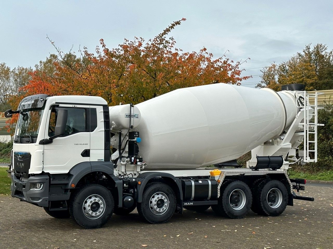 MAN TGS 41.440 8x4 /Euro6e Euromix EM 10 L - Betoniauto: kuva MAN TGS 41.440 8x4 /Euro6e Euromix EM 10 L - Betoniauto MAN TGS 41.440 8x4 /Euro6e Euromix EM 10 L - Betoniauto: kuva MAN TGS 41.440 8x4 /Euro6e Euromix EM 10 L - Betoniauto