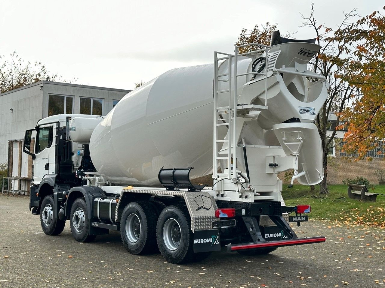 MAN TGS 41.440 8x4 /Euro6e Euromix EM 12 R - Betoniauto: kuva MAN TGS 41.440 8x4 /Euro6e Euromix EM 12 R - Betoniauto MAN TGS 41.440 8x4 /Euro6e Euromix EM 12 R - Betoniauto: kuva MAN TGS 41.440 8x4 /Euro6e Euromix EM 12 R - Betoniauto